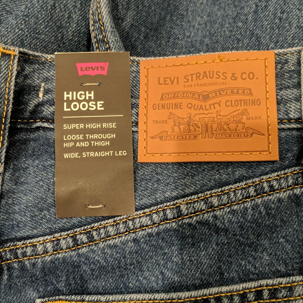 Levi's High Loose jeans - Picture 16 of 16